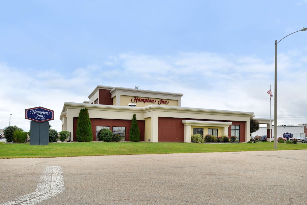 Hampton Inn by Hilton Litchfield - photo 51