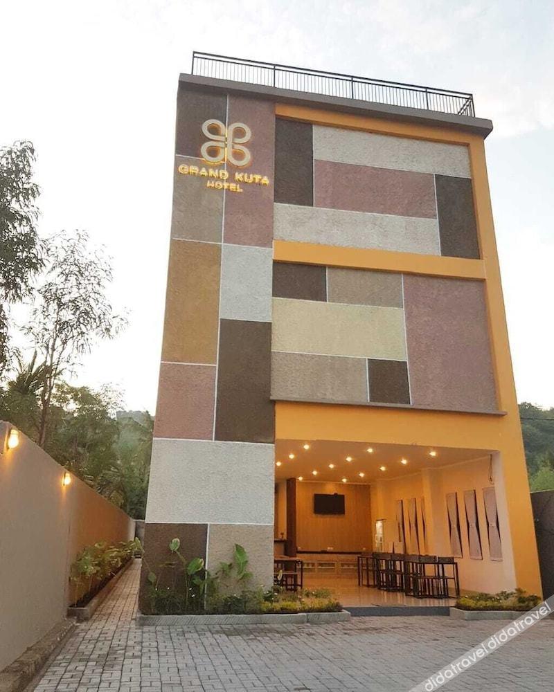 Grand Kuta Hotel - last minute hotel in Kuta
