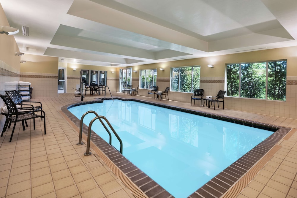 Hilton Garden Inn Blacksburg University - photo 21