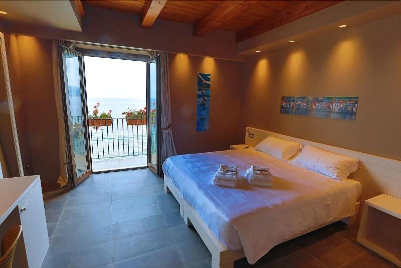 Il Casato Deluxe Rooms in Scilla, Italy