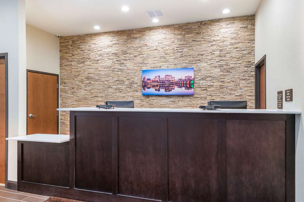 Comfort Inn & Suites Harrisburg Hershey West - photo 8
