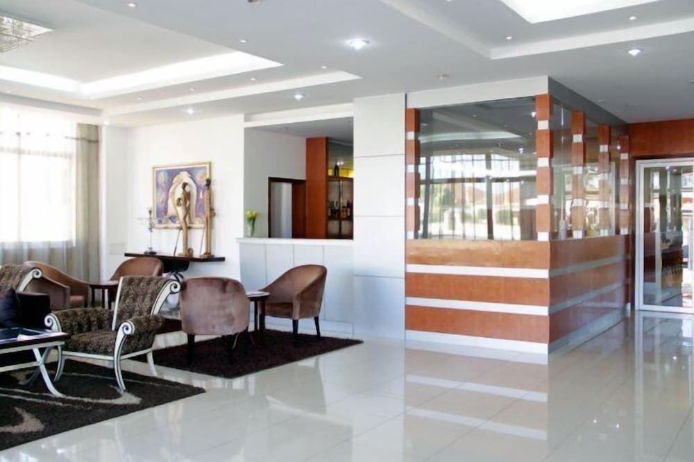 Hotel Ritz Aanisa — Sumbe — photo 2