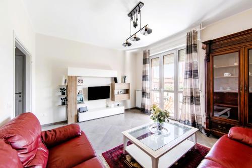 Hostly Family Home Ardenza Near the Seaside — 4-Star Luxury Hotel in Livorno, Italy