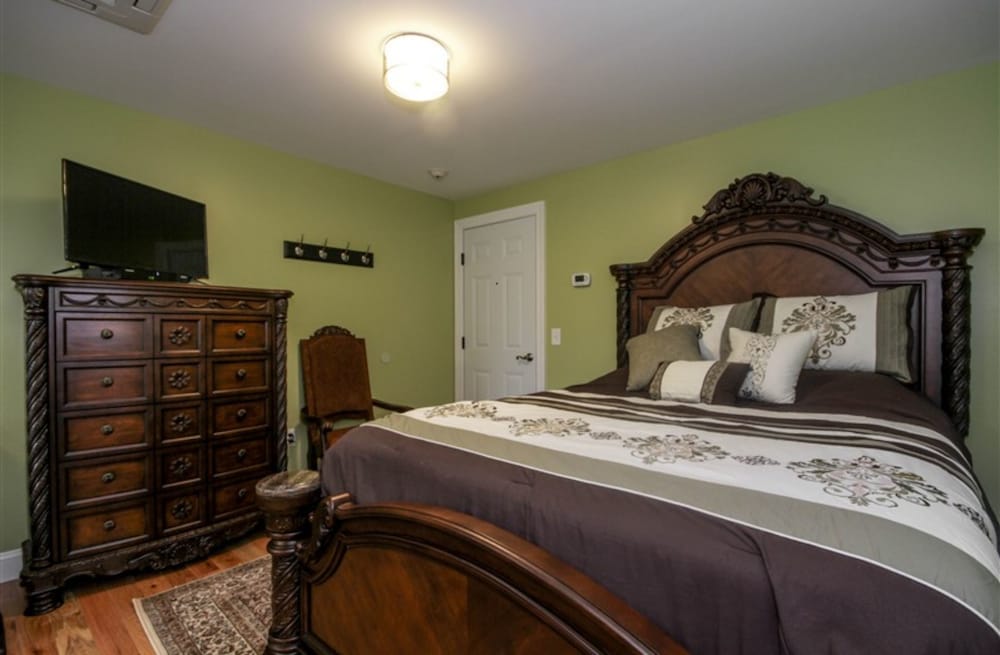 Cold Spring Hotel - carbon neutral hotel in Cold Spring