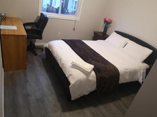 Comfortable room C in Kitchener, Canada