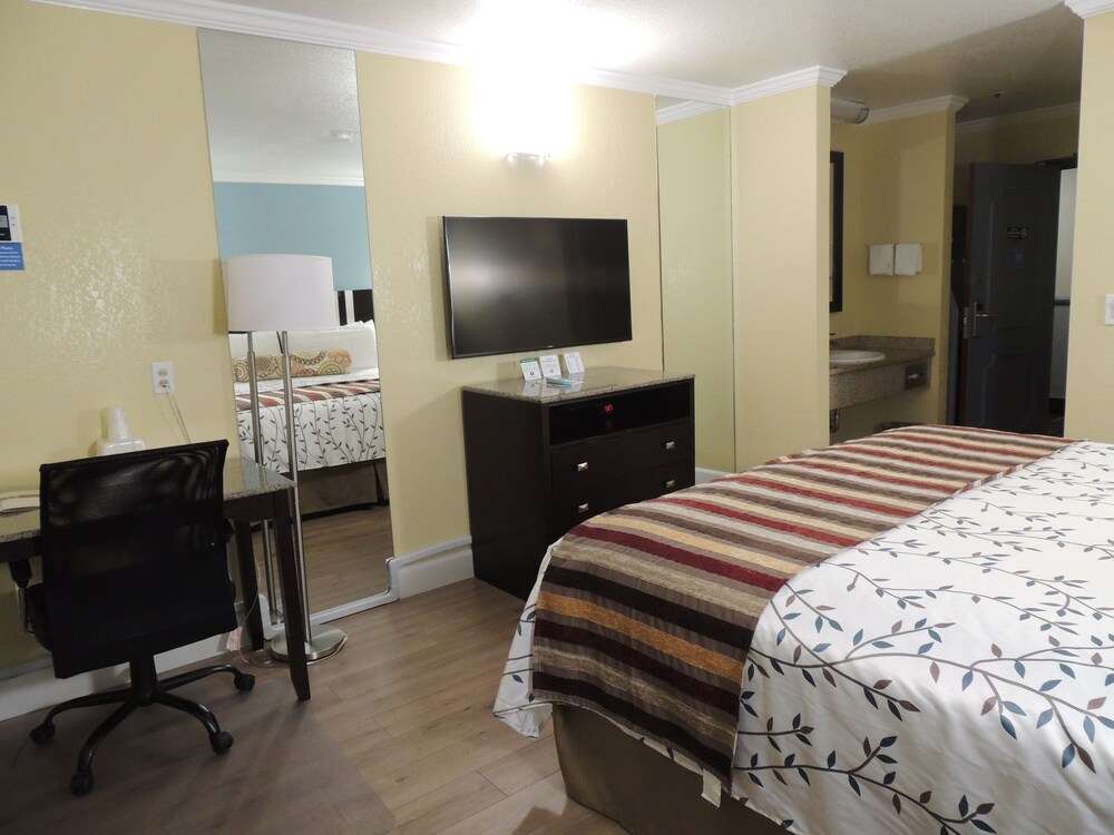 Pacific Inn of Redwood City - photo 28