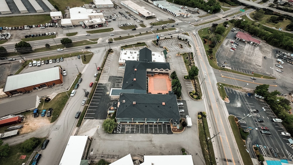 Riverside Inn & Suites by OYO Danville Ceaser Casino - photo 78