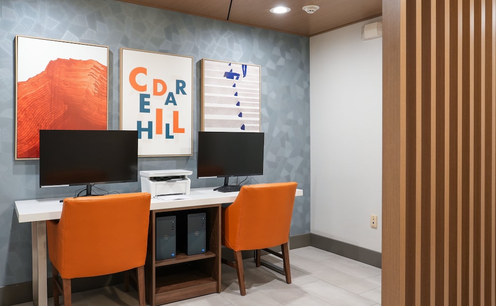 Holiday Inn Express & Suites Dallas Southwest Cedar Hill by IHG - photo 29