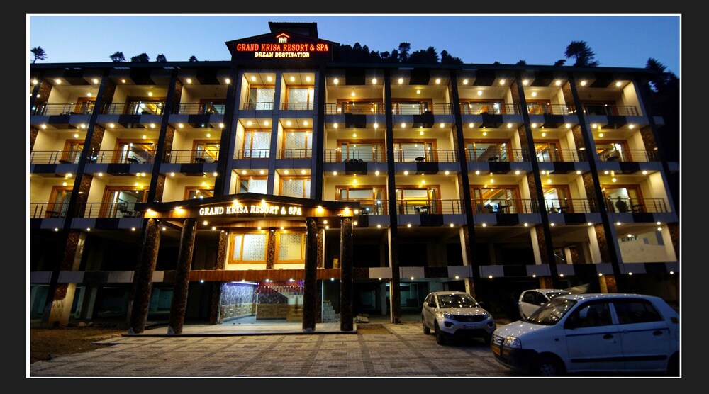 Grand Krisa Resort & Spa — hotel in Manali