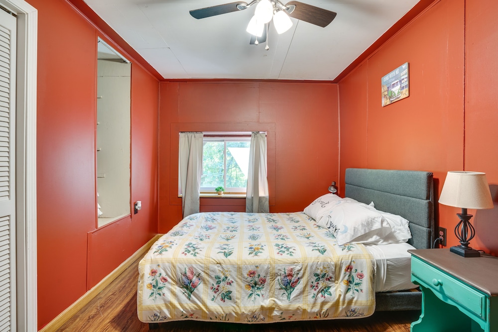 French Lick Getaway w Deck Grill & Fire Pit - photo 5