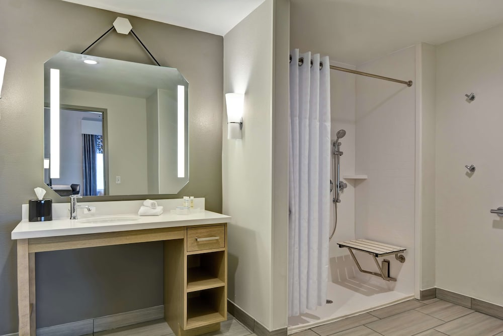 Homewood Suites by Hilton Lynchburg - photo 23