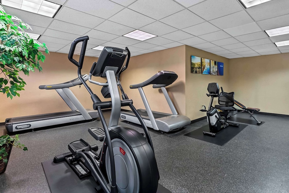 Comfort Inn & Suites Somerset New Brunswick - photo 28