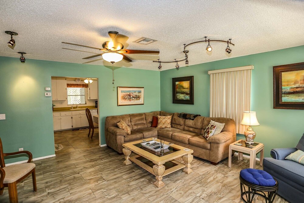 26421 Hickory Blvd in Bonita Springs, United States