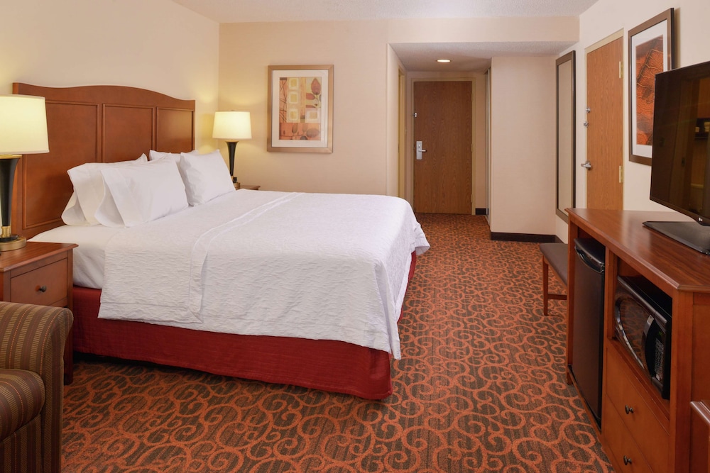 Hampton Inn Frederick - photo 8
