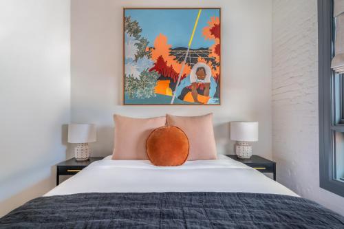 Gold Diggers - carbon neutral hotel in Los Angeles