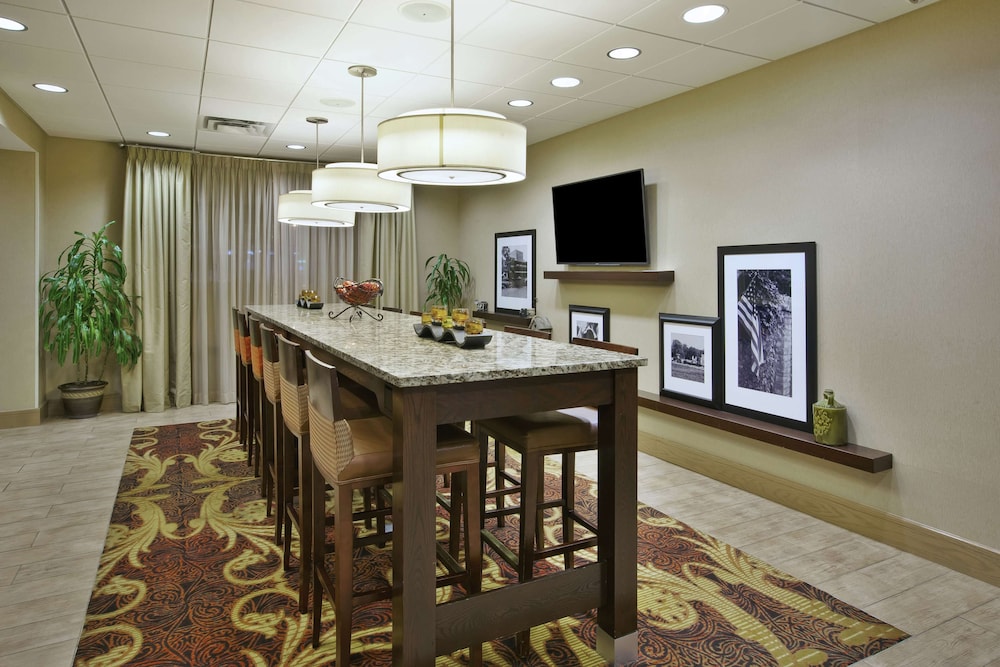 Hampton Inn Brockport NY - photo 4