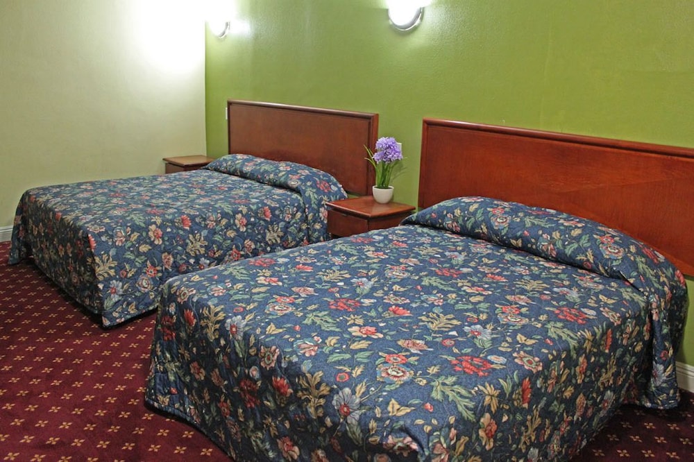 Royla Motel - photo 3