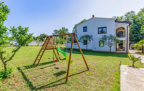 2 Bedroom Gorgeous Apartment In Medulin — 4-Star Luxury Hotel in Medulin, Croatia
