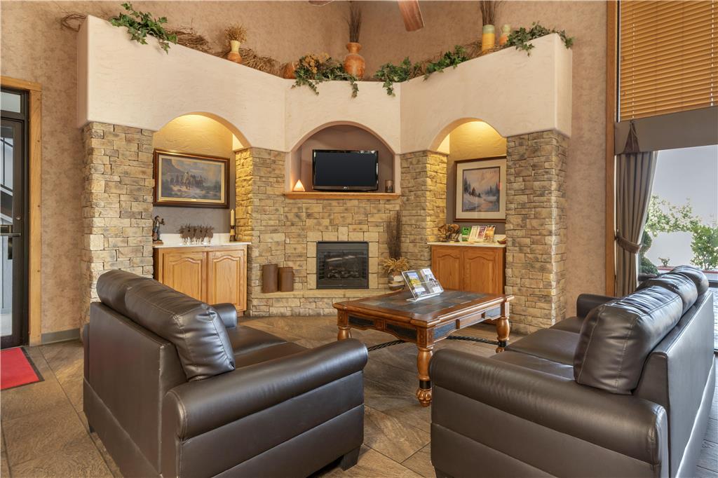 SureStay Plus Hotel By Best Western Poteau - photo 4