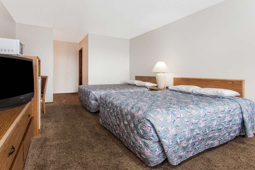 Knights Inn Boardman - photo 6
