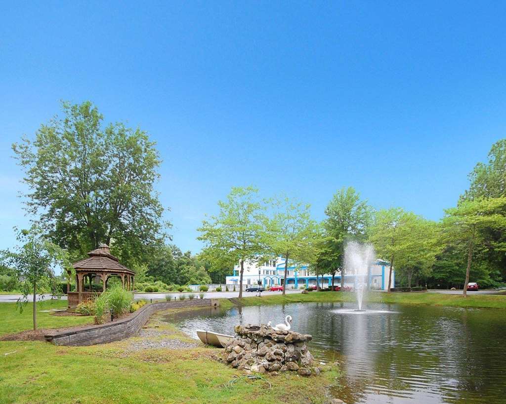 Econo Lodge Inn & Suites Old Saybrook Westbrook - photo 6