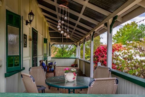 Dillons Cottage — 4-Star Luxury Hotel in Stanthorpe, Australia