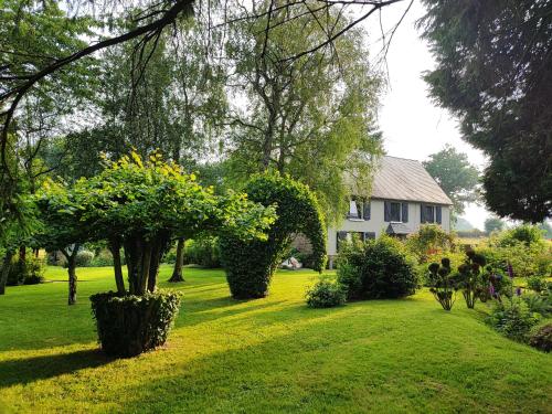 Chez Stephanie Et Sylvain - last minute hotel in Unknown City