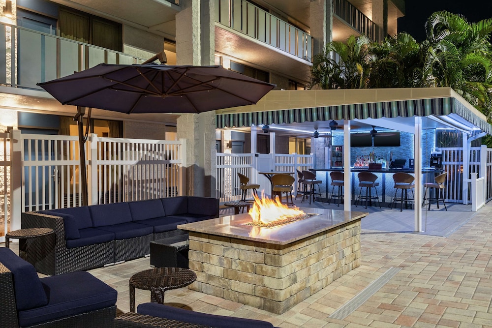 Spark by Hilton Sarasota Siesta Key Gateway - photo 17
