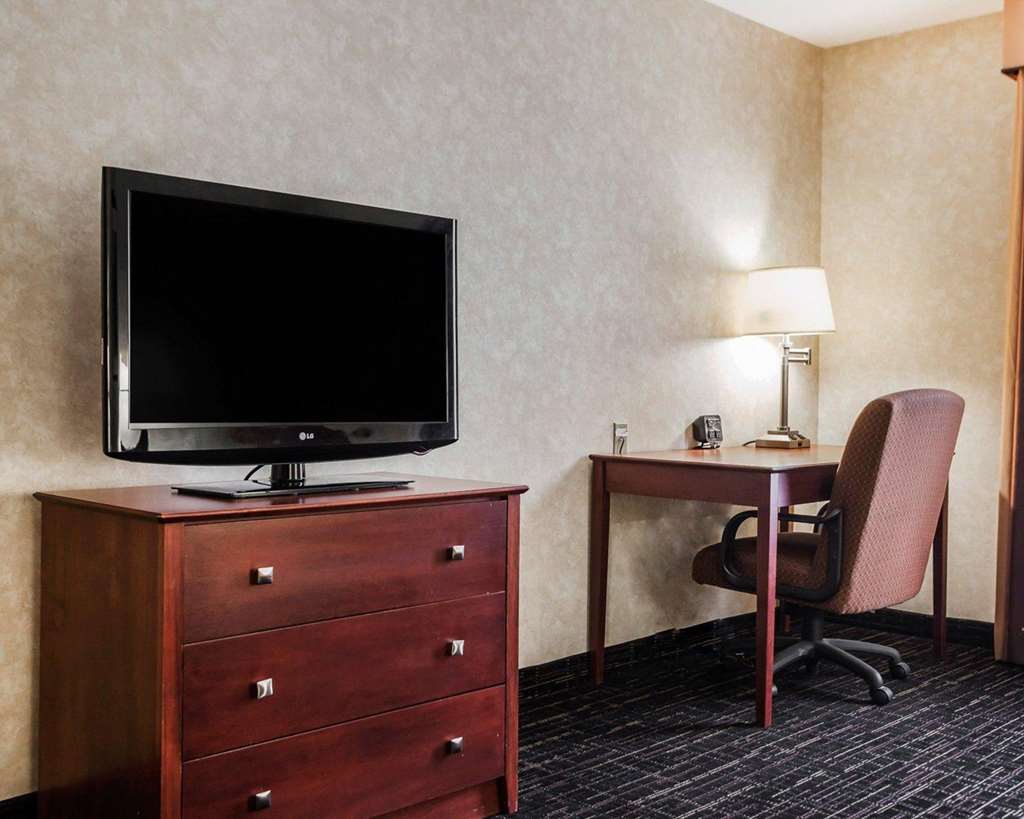 Comfort Suites Independence Kansas City - photo 11