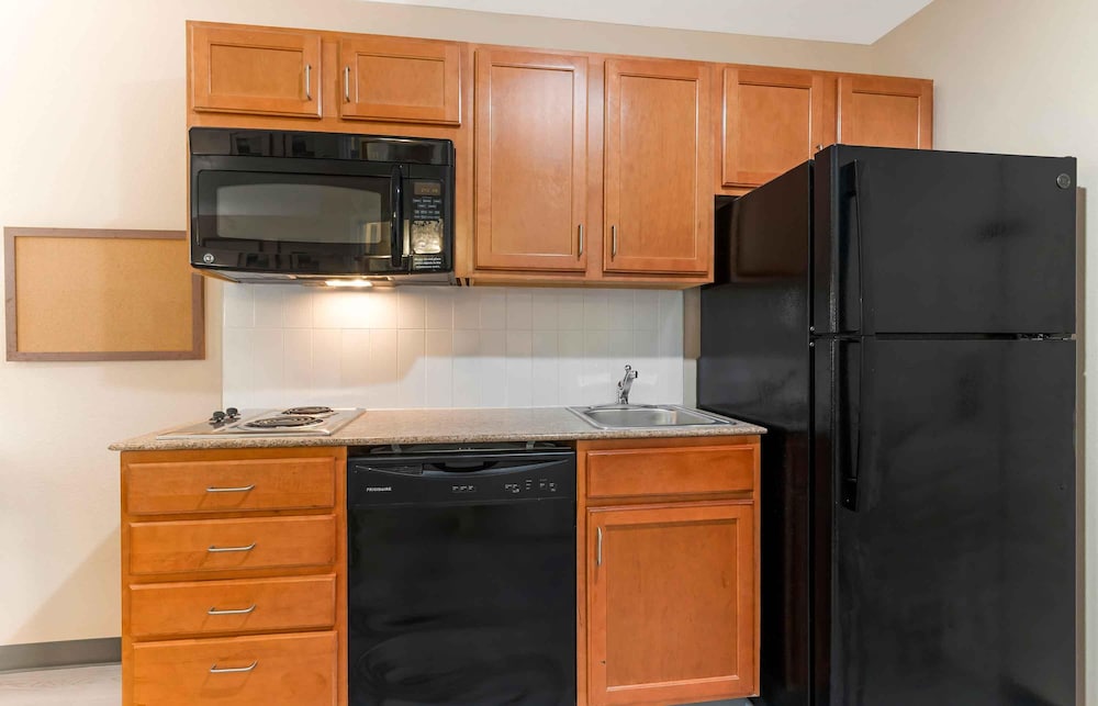 Extended Stay America Suites McAlester Hwy 69 - photo 19