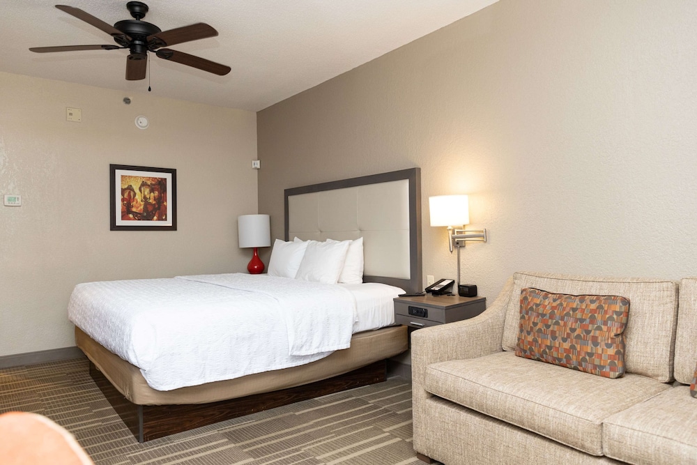 Hampton Inn Hammond - photo 22