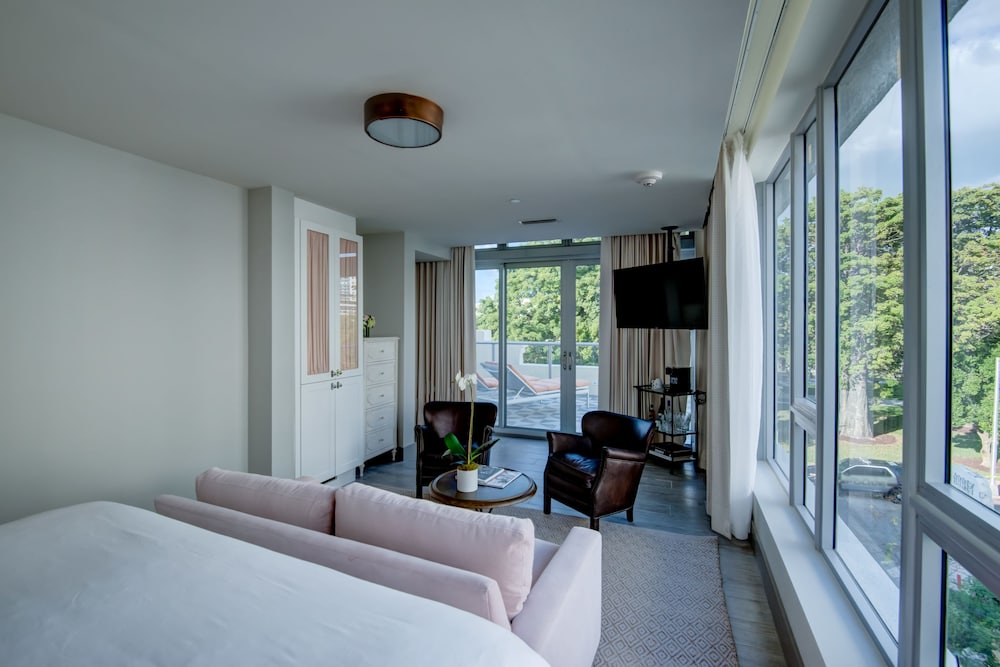 The Plymouth South Beach - photo 40