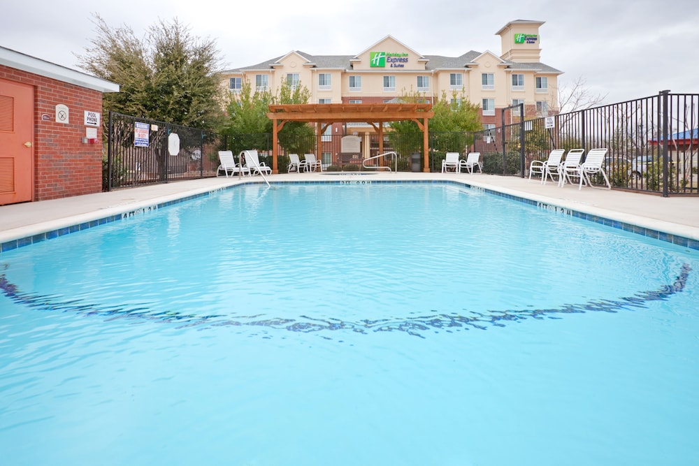 Holiday Inn Express Hotel & Suites Dallas Grand Prairie I 20 by IHG - photo 25