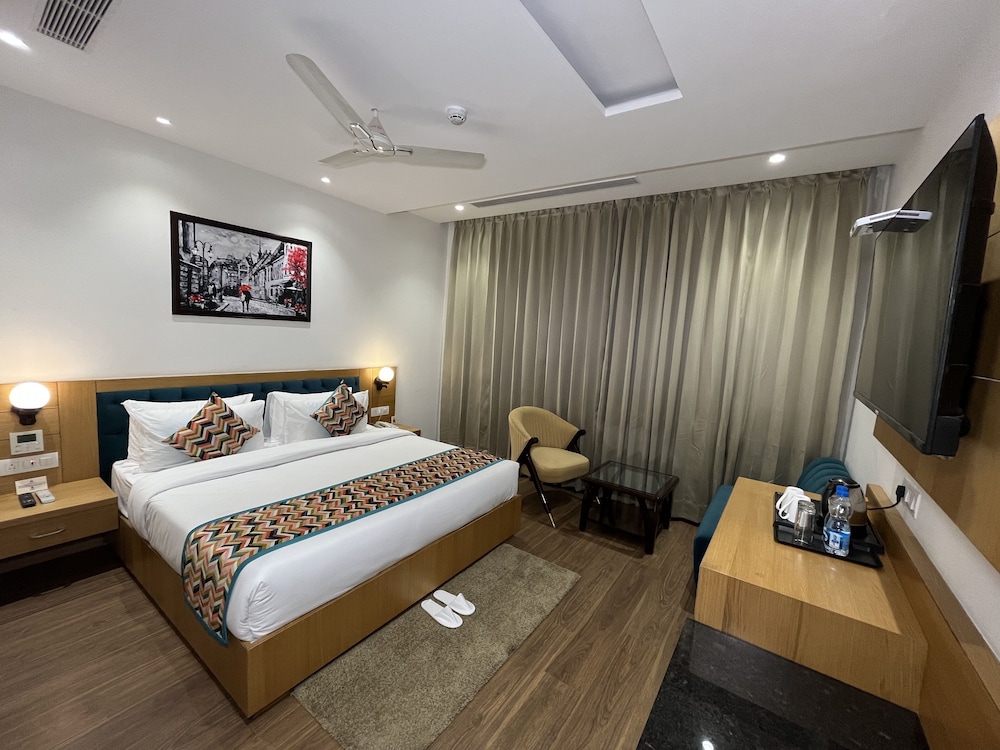 Hotel Classio Royale By Pineberry Hotels — Amritsar