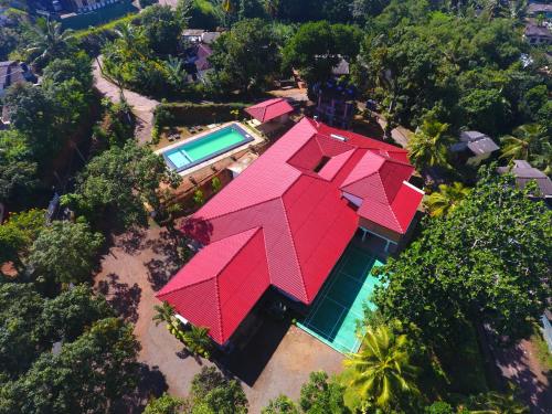 Sanctuary - carbon neutral hotel in Unknown City