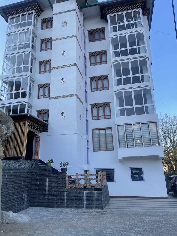 GaiaYuel in Thimphu, Bhutan