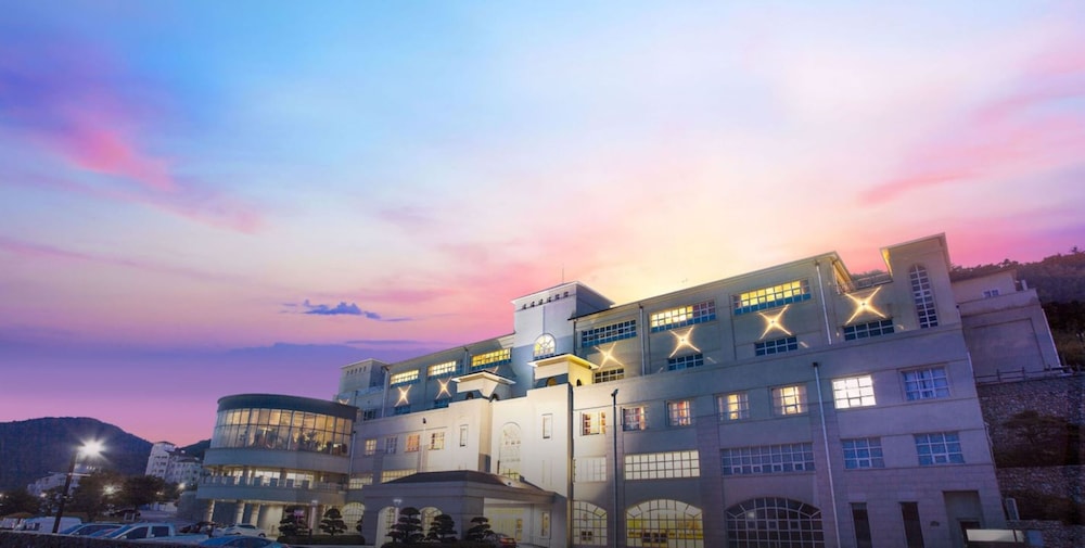 Mauna Ocean Resort in Gyeongju, South Korea