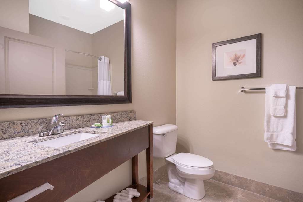 AmericInn by Wyndham Windom - photo 13