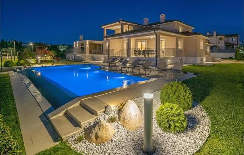 Villa Silvia — 5-Star Luxury Hotel in Kastelir, Croatia