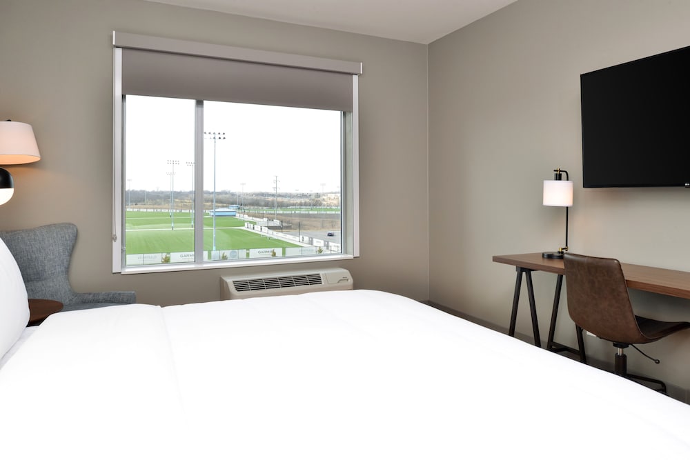 Four Points by Sheraton Kansas City Olathe - photo 8
