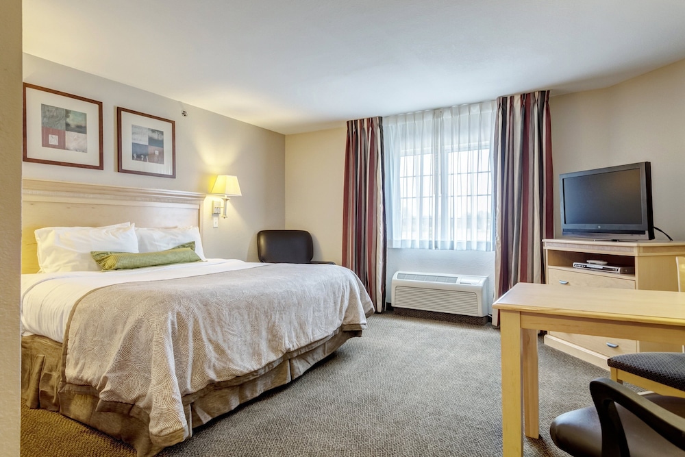 Candlewood Suites Paducah by IHG - photo 35