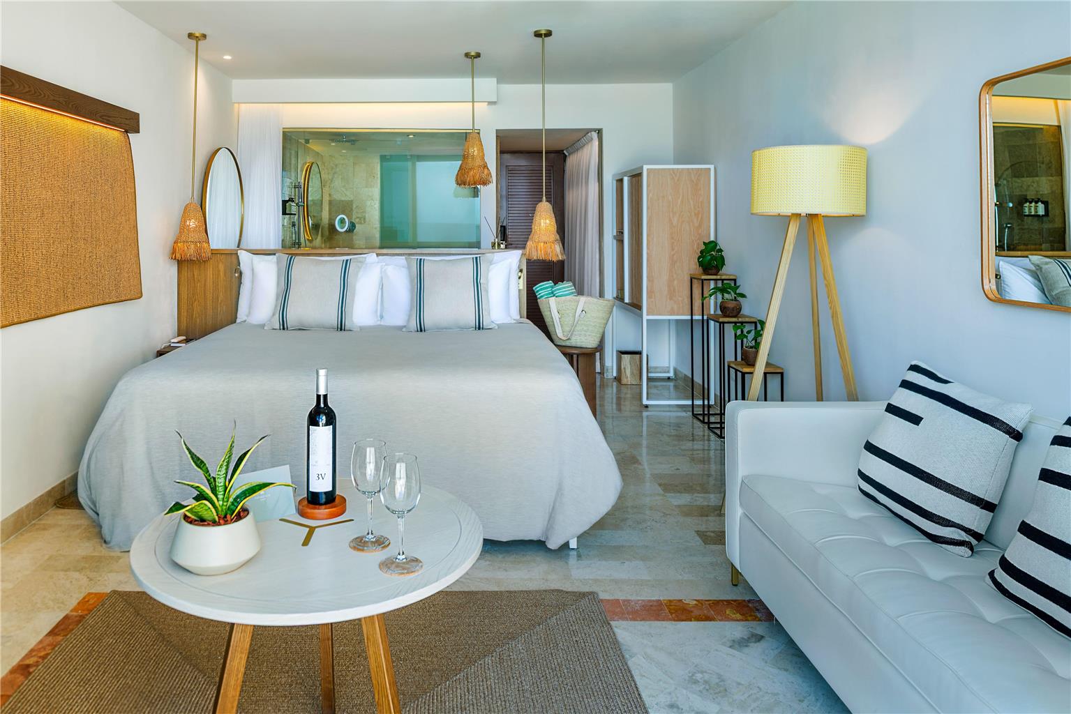 Guest room
