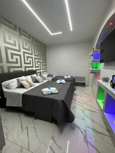 B&B Piccolo Lucio — 4-Star Luxury Hotel in Naples, Italy