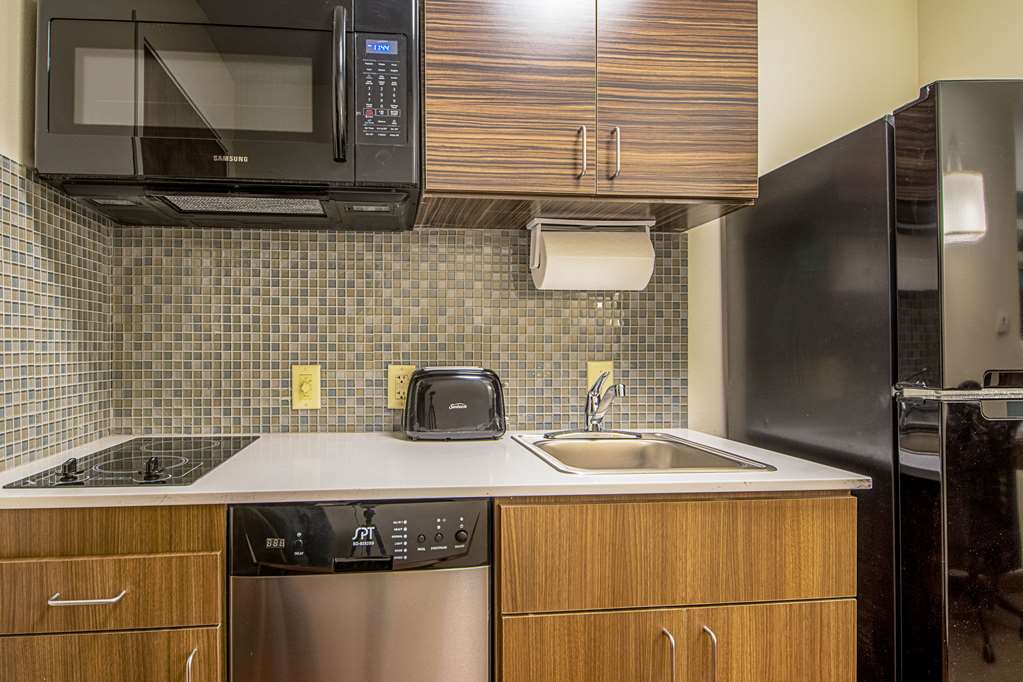 MainStay Suites Geismar Gonzales - photo 12