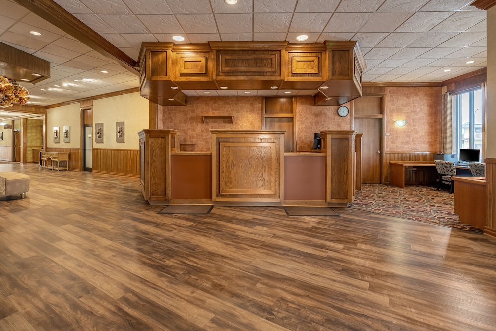 El Rancho Hotel - featured photo