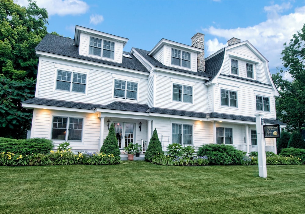 York Harbor Inn - photo 26