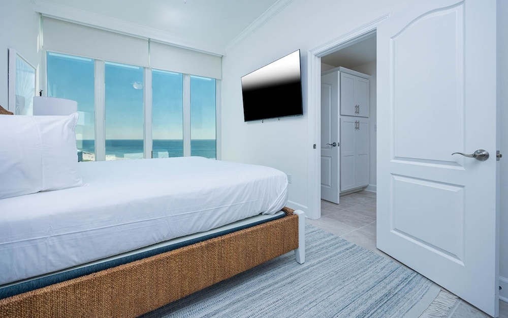 Phoenix Gulf Towers 1208 4 Bedroom Condo - photo 12