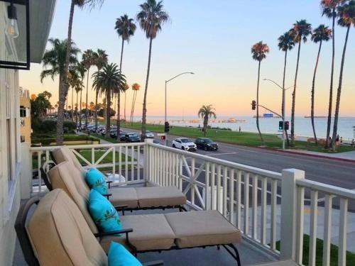 Ocean Boulevard Beachfront Home — 4-Star Luxury Hotel in Long Beach, United States
