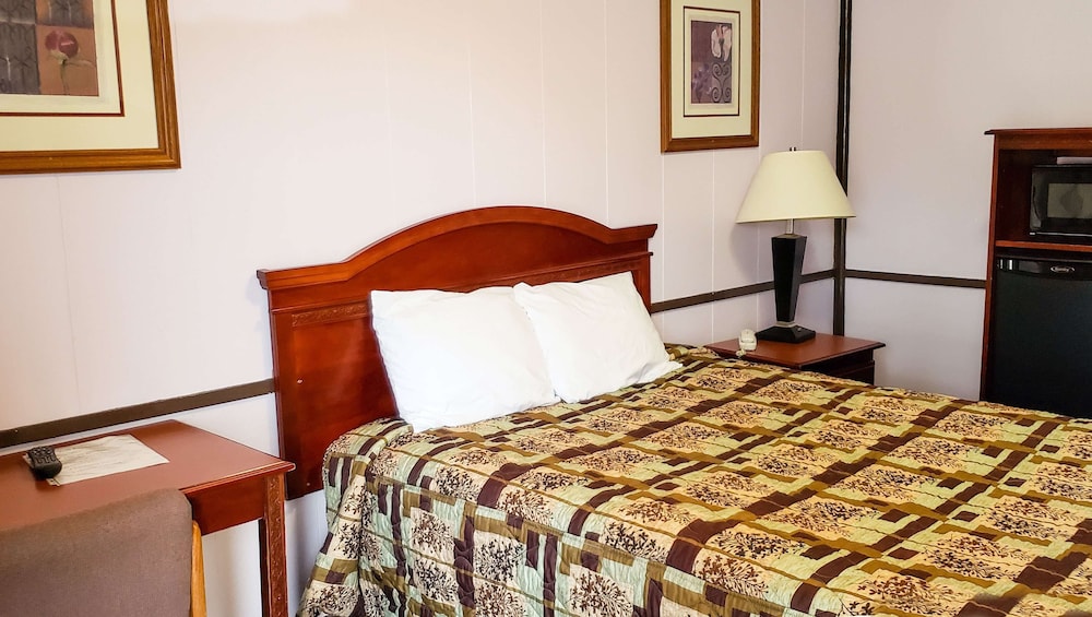 Windmill Inn Lynden - photo 12