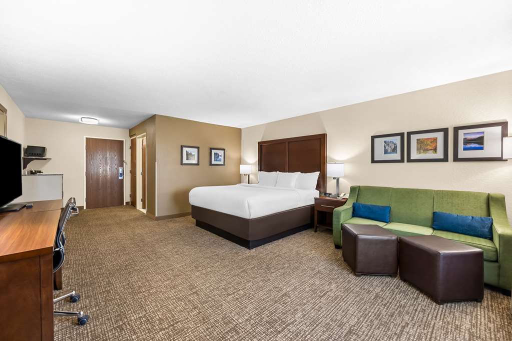 Comfort Inn & Suites Pueblo - photo 51